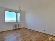 Prodej bytu 2+1, Tmaň, 42 m2