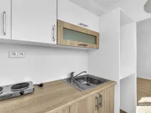 Pronájem bytu 1+kk, Dvůr Králové nad Labem, Macharova, 27 m2