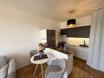 Pronájem bytu 2+kk, Praha - Kyje, Pelušková, 49 m2