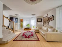 Prodej rodinného domu, Hostivice, náměstí Jana IV. z Dražic, 185 m2