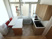 Pronájem bytu 1+kk, Praha - Holešovice, Heřmanova, 26 m2
