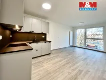 Prodej bytu 1+kk, Zlín, Nad Stráněmi, 34 m2