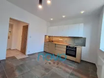 Pronájem bytu 1+1, Praha - Vršovice, Vršovická, 47 m2