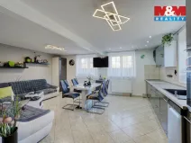 Prodej rodinného domu, Dolany, 225 m2