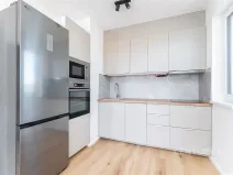 Pronájem bytu 2+kk, Praha, Waltariho, 45 m2