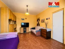 Prodej bytu 1+1, Rotava, Sídliště, 36 m2