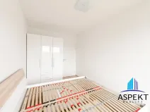 Pronájem bytu 2+kk, Praha, Formanská, 42 m2