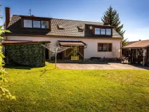 Prodej rodinného domu, Černá v Pošumaví, 210 m2