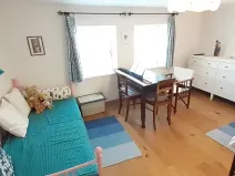 Prodej rodinného domu, Postupice, náměstí Jiřího Franka, 96 m2