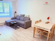 Prodej bytu 2+1, Milovice, Spojovací, 47 m2