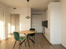 Pronájem bytu 1+kk, Praha - Hloubětín, Poděbradská, 45 m2