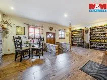 Prodej obchodního prostoru, Kladno - Kročehlavy, Vrchlického, 163 m2