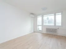Prodej bytu 2+kk, Praha, Poznaňská, 48 m2