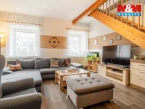 Prodej činžovního domu, Doksy, náměstí Republiky, 235 m2