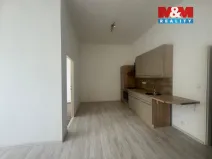 Pronájem bytu 2+kk, Meziboří, nám. 8. května, 55 m2