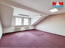 Pronájem kanceláře, Karlovy Vary - Rybáře, Sokolovská, 22 m2