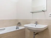 Pronájem bytu 2+kk, Praha - Vršovice, Karpatská, 43 m2