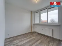 Prodej bytu 4+1, Lesná, 64 m2