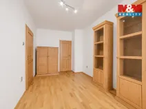 Pronájem bytu 3+1, Cheb, Hradební, 56 m2