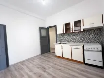 Pronájem bytu 1+1, Karlovy Vary, K. Čapka, 46 m2