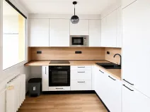 Pronájem bytu 1+kk, Praha - Záběhlice, Bramboříková, 42 m2