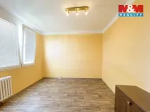 Prodej bytu 2+1, Chomutov, Holešická, 62 m2