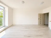 Pronájem bytu 2+kk, Milovice - Mladá, Slepá, 33 m2