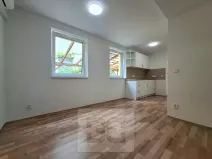 Pronájem bytu 1+kk, Dobruška, Šubertovo nám., 30 m2