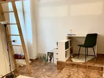 Pronájem bytu 1+kk, Praha - Košíře, Vrchlického, 23 m2
