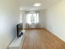 Pronájem bytu 1+1, Praha - Záběhlice, Hlavní, 36 m2