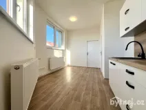 Pronájem bytu 2+1, Olomouc - Hodolany, Rejskova, 42 m2