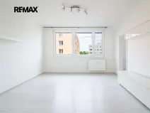 Prodej bytu 3+1, Břeclav, Na Valtické, 68 m2