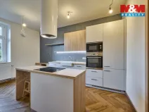 Prodej bytu 2+1, Trutnov - Horní Předměstí, Komenského, 69 m2