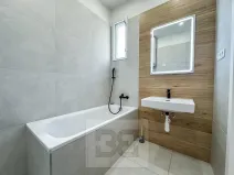 Pronájem bytu 2+kk, Praha - Smíchov, Křížová, 51 m2