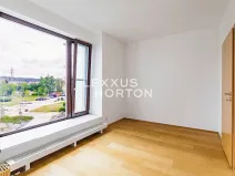 Pronájem bytu 3+kk, Praha - Hloubětín, Nademlejnská, 99 m2