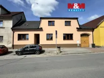 Prodej rodinného domu, Černovice, Dobešovská, 300 m2