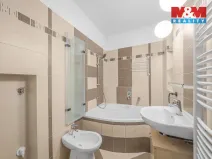 Prodej bytu 3+1, Jaroměř - Pražské Předměstí, Husova, 124 m2
