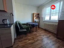 Pronájem bytu 2+1, Karlovy Vary, Krymská, 51 m2