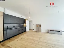 Pronájem bytu 2+kk, Benešov, Tyršova, 77 m2