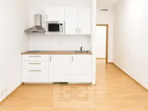 Pronájem bytu 1+kk, Brno, 28 m2