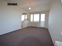 Pronájem bytu 2+1, Kladno, Čs. armády, 57 m2