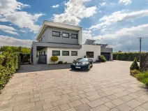Prodej rodinného domu, Kostelní Lhota, 213 m2
