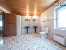 Prodej bytu 4+1, Vlkanov, 250 m2