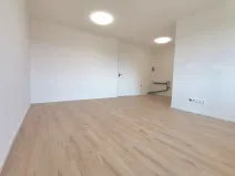 Prodej bytu 4+kk, Praha, U Dívčích hradů, 87 m2