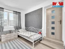 Prodej rodinného domu, Staré Jesenčany, 110 m2