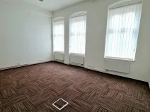 Pronájem komerční, Karlovy Vary, Varšavská, 40 m2