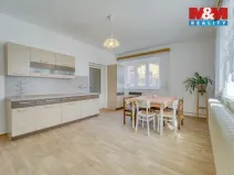 Pronájem rodinného domu, Dlažov, 223 m2