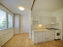 Prodej bytu 3+1, Jindřichův Hradec, sídliště Vajgar, 81 m2