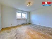 Pronájem bytu 2+1, Dobřany, Stromořadí, 66 m2