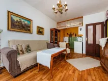 Prodej bytu 2+kk, Praha - Kobylisy, Třeboradická, 47 m2